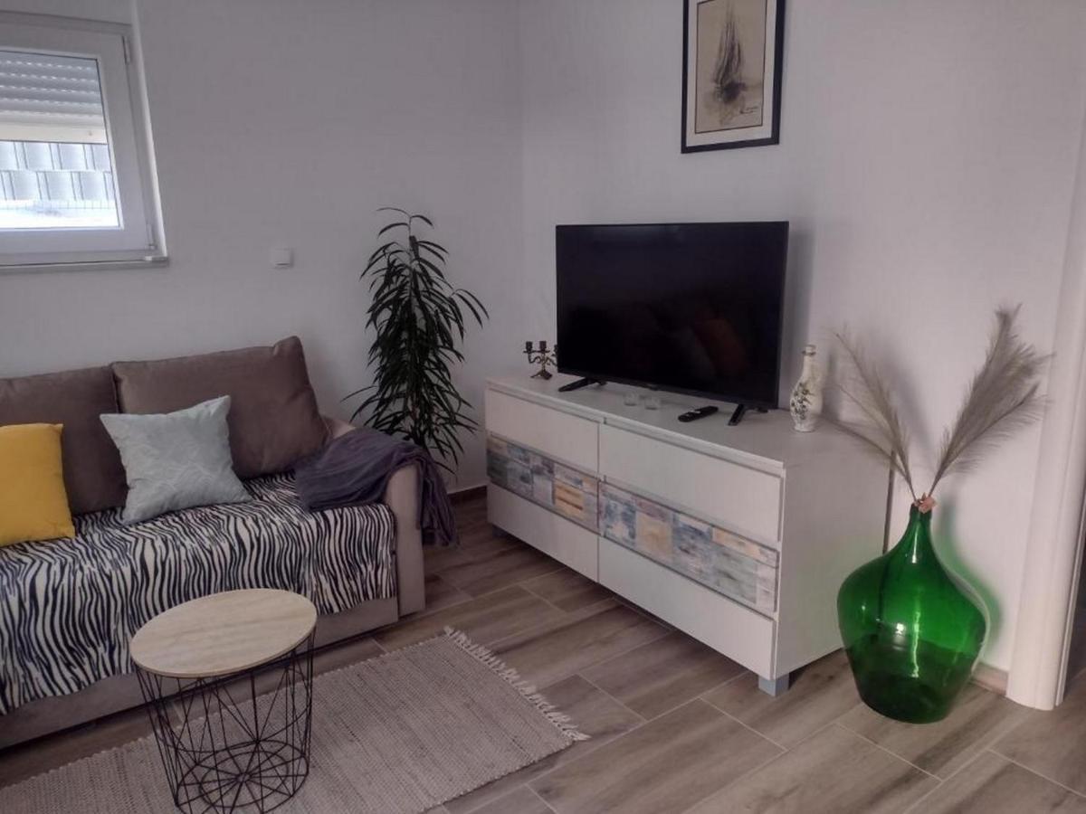 Apartments Franica ซาดาร์ ภายนอก รูปภาพ