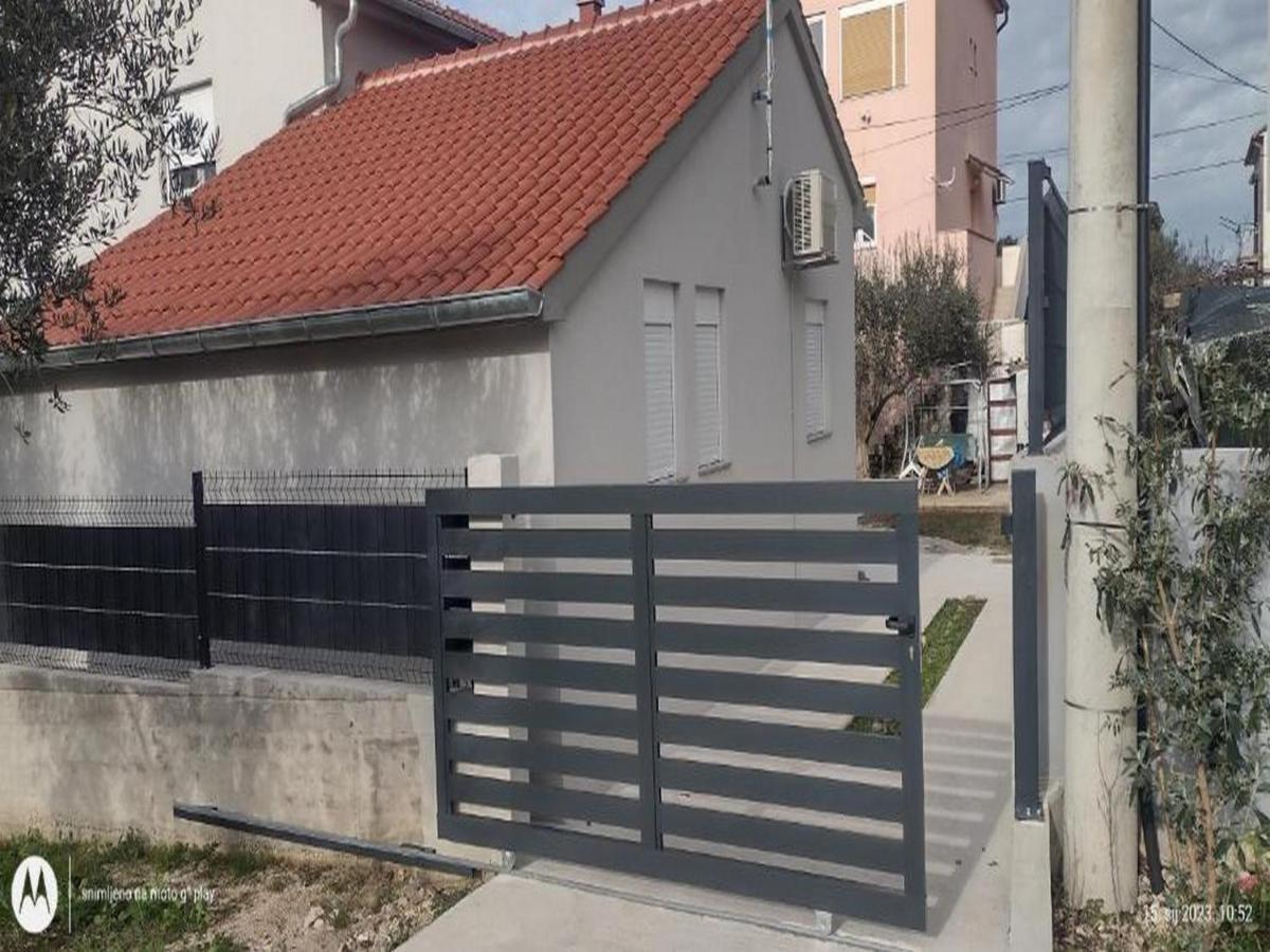 Apartments Franica ซาดาร์ ภายนอก รูปภาพ